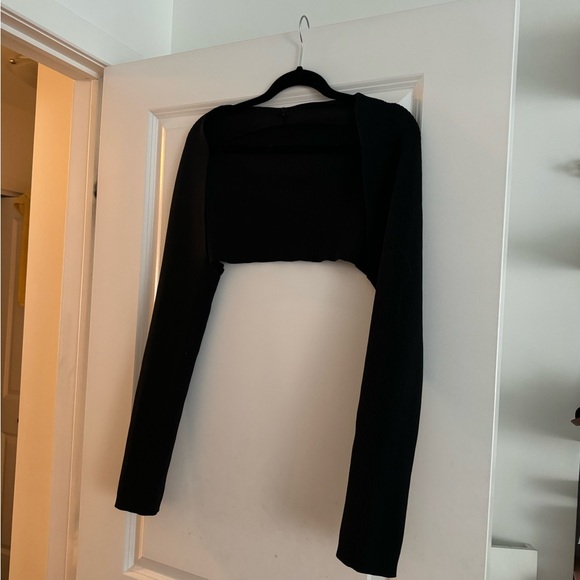 Plus Size Pretty Little Thing Shrug long sleeve cover - Picture 3 of 3